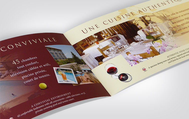 hotel-le-villon-creation-flyer-4-volets